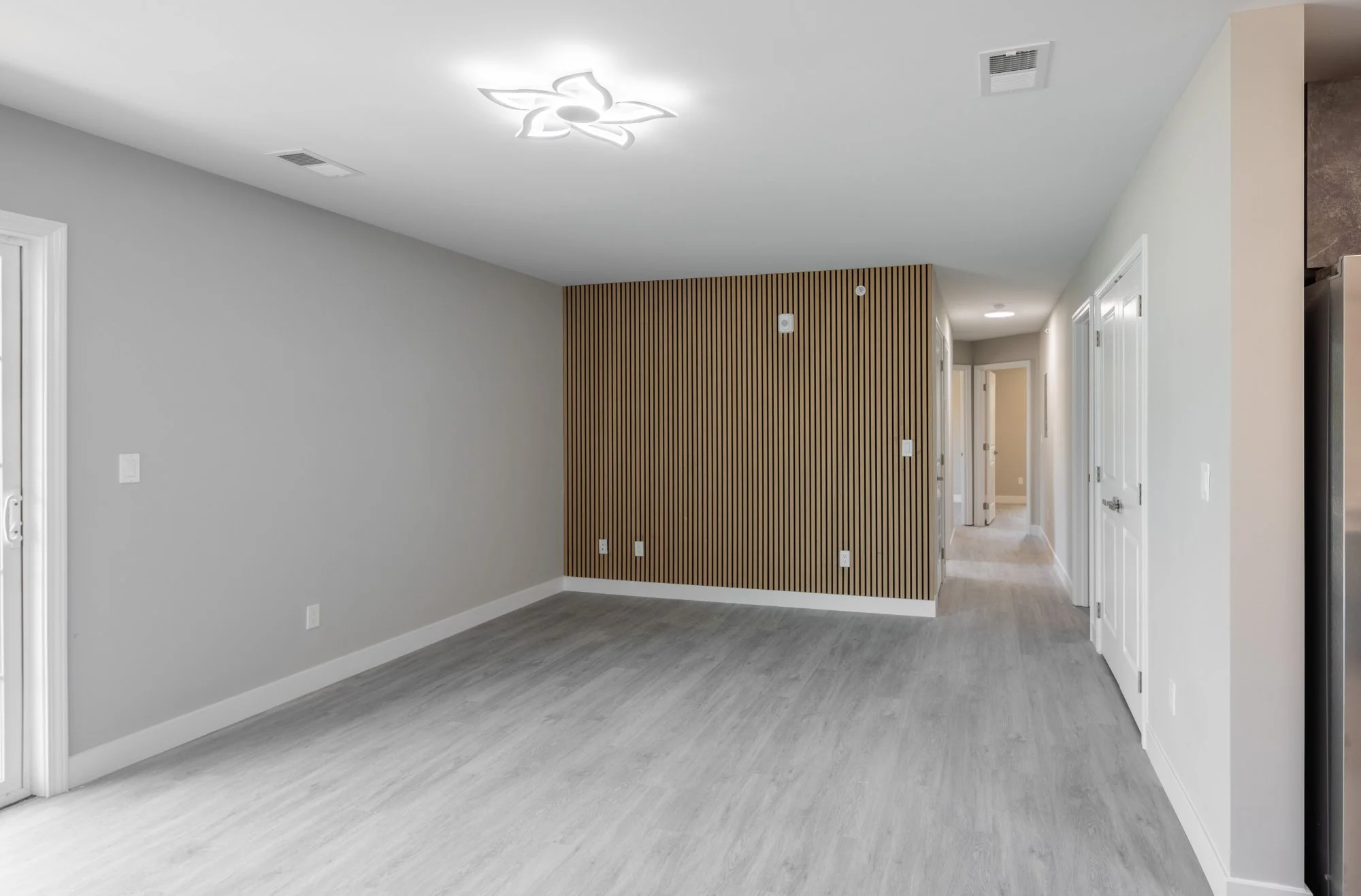 Lotus Villa Apartments — image 12