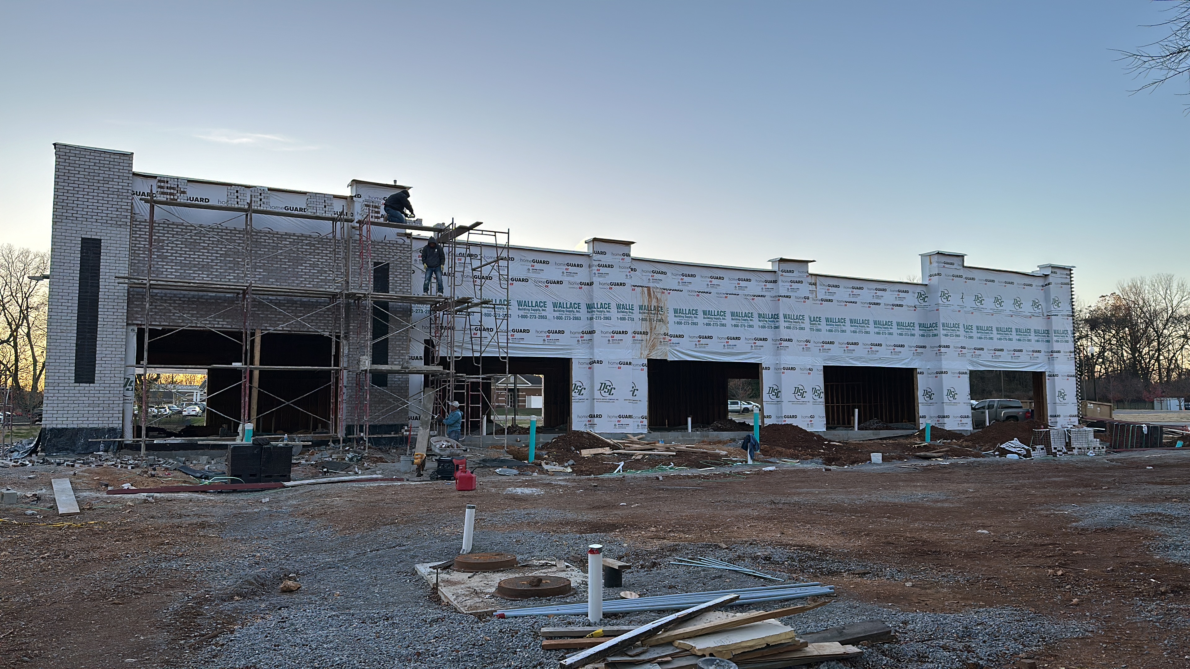 Retail center framing