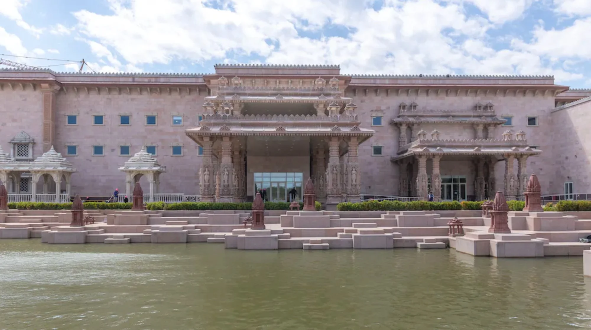 Versatile Office Building — 200,000 sq ft commercial project in Tennessee